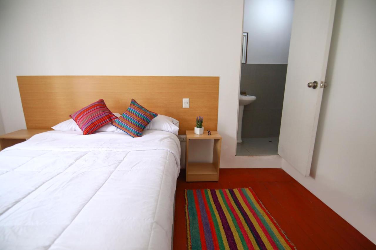 CASONA TORDO - A 3 Cdras de la Plaza - Habitaciones con baño privado Cuzco Exterior foto